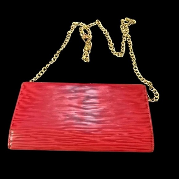 Louis Vuitton Epi long wallet in red - Picture 11 of 16